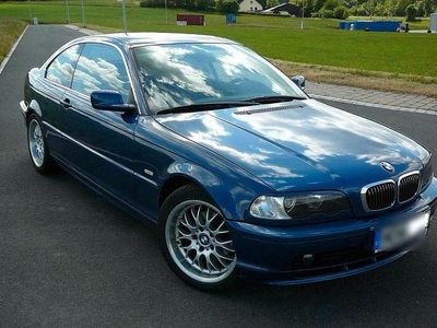 BMW 323