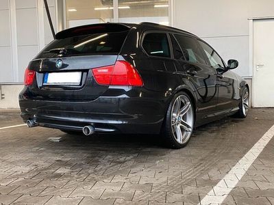 gebraucht BMW 335 e91 d Edition | Pano | HarmanKardon | M-Fahrwerk