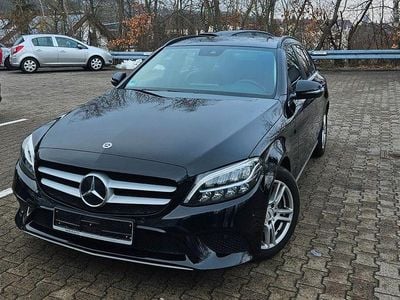 Gebraucht Mercedes C220 194 PS (142 kW) 2019 Schwarz Kombi