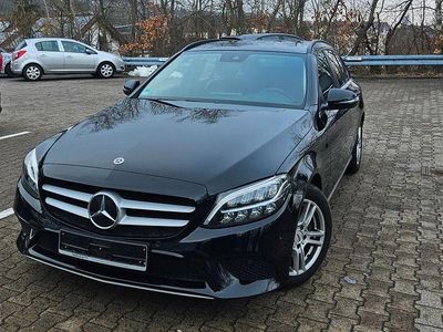 Gebraucht Mercedes C220 194 PS (142 kW) 2019 Schwarz Kombi