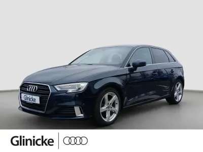 Używany Audi A3 Sport 150 KM (110 kW) 2020 Niebieski Sedan/Limuzyna