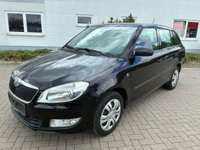 Gebraucht Skoda Fabia Ambition 105 PS (77 kW) 2013 Schwarz Kombi