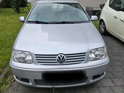 Gebraucht VW Polo 60 PS (44 kW) 2001 Silber Limousine