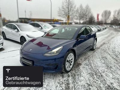 Blau Gebraucht 2021 Tesla Model 3 RWD Limousine | 25.800 € (Etwas zu teuer)