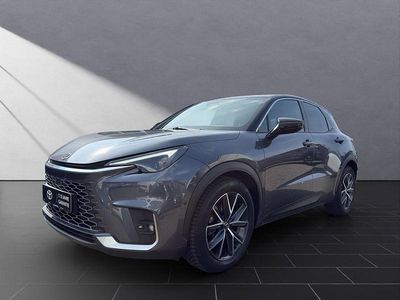 Gebraucht Lexus LBX 136 PS (100 kW) 2025 Grau SUV