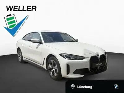 Używany BMW i4 Efficient Dynamics 250 kW (340 KM) 2023 Biały Sedan/Limuzyna