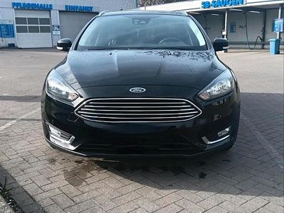 Second-hand Ford Focus Titanium 120 CP (88 kW) 2017 Negru Break