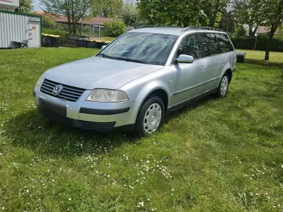 Gebraucht VW Passat 102 PS (75 kW) 2002 Silber Kombi