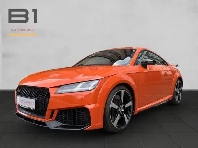Używany Audi TT RS Sport 400 KM (294 kW) 2021 Pomarańczowy Coupe