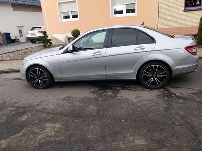 Grau Gebraucht 2007 Mercedes C220 Limousine | 3.750 € (Guter Preis)
