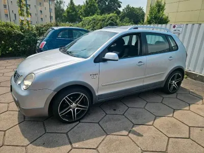 Gebraucht VW Polo Trendline 80 PS (58 kW) 2005 Grau Kleinwagen
