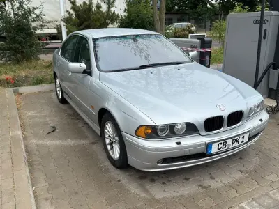 Gebraucht BMW 530 193 PS (141 kW) 2003 Silber Limousine
