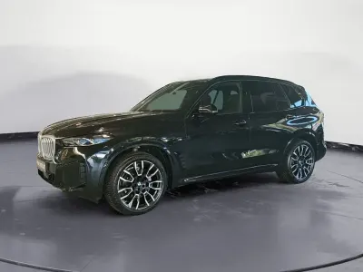 Gebraucht BMW X5 Performance 298 PS (219 kW) 2025 Schwarz SUV