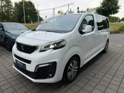 Gebraucht Peugeot Traveller Allure 120 PS (88 kW) 2018 Weiß Van / Kleinbus