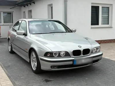 Gebraucht BMW 523 170 PS (125 kW) 1999 Silber Limousine