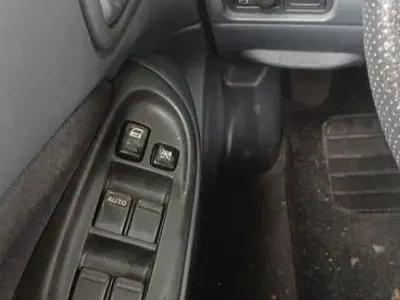 Gebraucht Nissan Almera Visia+ 98 PS (72 kW) 2005 Grau Limousine