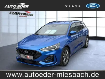 Gebraucht Ford Focus ST-Line 155 PS (114 kW) 2023 Blau Kombi