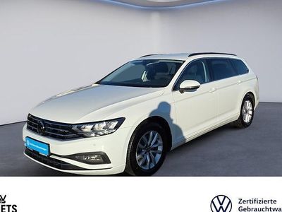 Weiß Gebraucht 2021 VW Passat Business Kombi | 23.295 € (Fairer Preis)