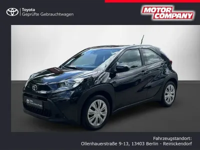 Gebraucht Toyota Aygo X Business Edition 72 PS (52 kW) 2024 Mysticschwarz mica metallic SUV