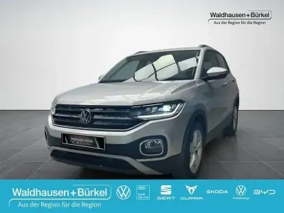 Gebraucht VW T-Cross Style 110 PS (80 kW) 2023 Reflexsilber SUV