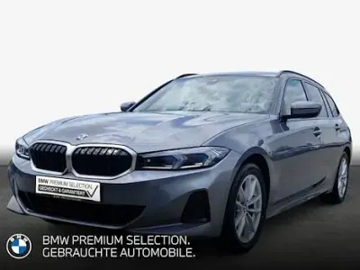 Gebraucht BMW 318 Sport Line 156 PS (114 kW) 2024 Grau Kombi