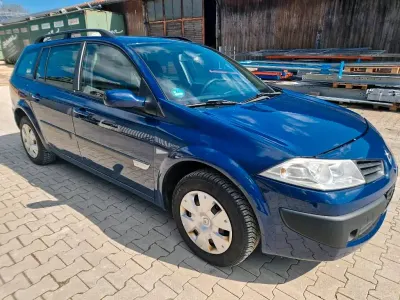 Używany Renault Mégane GrandTour 116 KM (85 kW) 2006 Niebieski Kombi