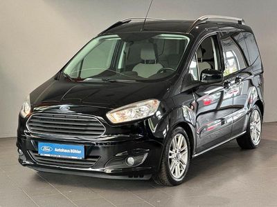 Schwarz Gebraucht 2016 Ford Tourneo Courier Titanium Van / Kleinbus | 10.300 € (Guter Preis)