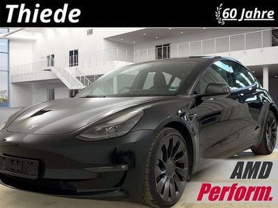 Begagnad Tesla Model 3 Performance 377 kW (513 HK) 2022 Svart Sedan