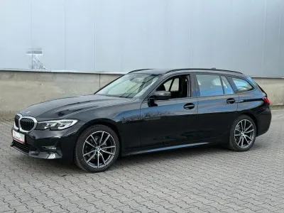 Gebraucht BMW 320 Sport Line 190 PS (139 kW) 2022 Schwarz Kombi