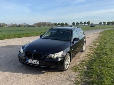 Usata BMW 525 197 CV (144 kW) 2008 Nero Station wagon