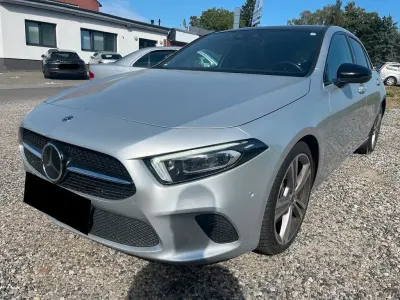 Gebraucht Mercedes A250 224 PS (164 kW) 2021 Silber Limousine