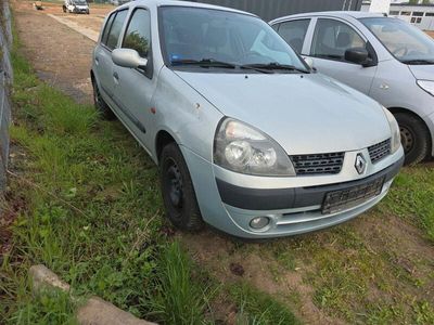 Renault Clio II