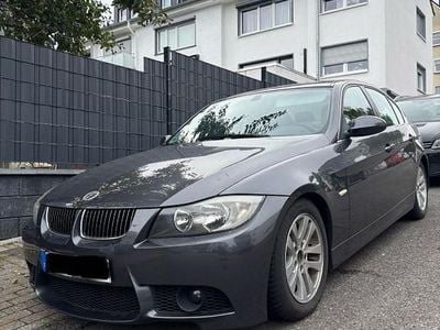 BMW 325