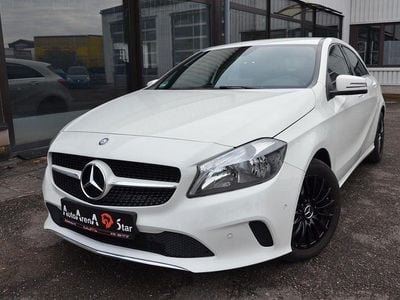 Gebraucht Mercedes A180 Style 122 PS (89 kW) 2017 Weiß Limousine