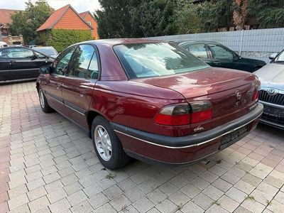 Opel Omega