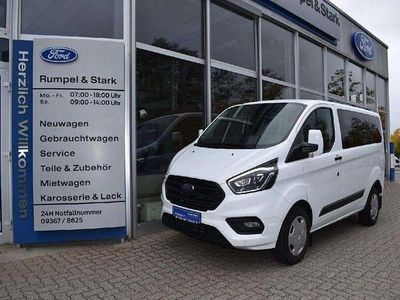 Frostweiß Gebraucht 2018 Ford Transit Custom Trend Kombi | 24.990 € (Teuer)