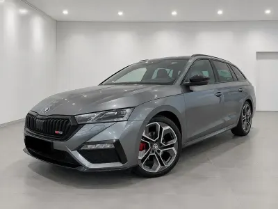 Gebraucht Skoda Octavia RS 200 PS (147 kW) 2024 Grau Kombi