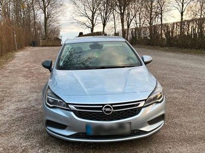 Usata Opel Astra Edition 105 CV (77 kW) 2016 Grigio Station wagon