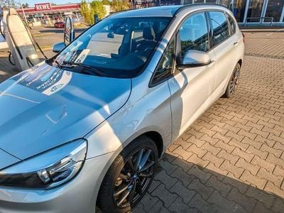 Usata BMW 220 Active Tourer Advantage 192 CV (141 kW) 2015 Argento Monovolume