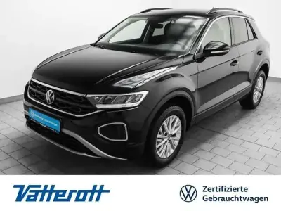 Gebraucht VW T-Roc Life 150 PS (110 kW) 2025 Deep black (metallic) SUV