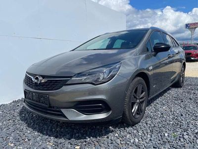 gebraucht Opel Astra DESIGN & TECH CVT RFK SHZ AHK 1.4 TURBO AUTOMAT...