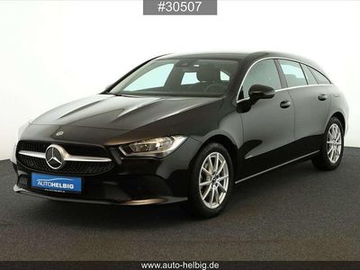 Gebraucht Mercedes CLA180 Shooting Brake 150 PS (110 kW) 2023 Schwarz Kombi