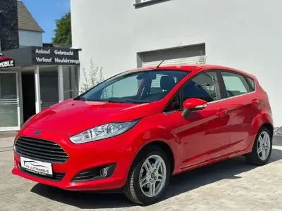 Gebraucht Ford Fiesta Titanium 75 PS (55 kW) 2013 Racerot Limousine