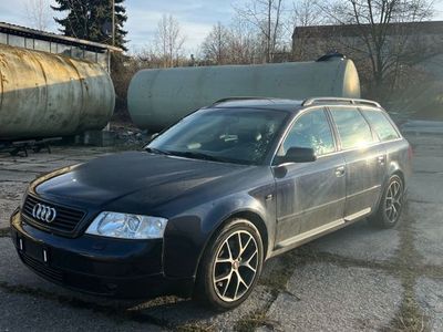 Gebraucht Audi A6 Sport 165 PS (121 kW) 2001 Blau Kombi