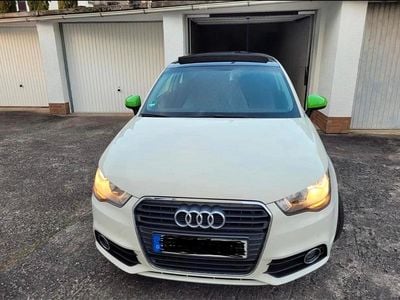 Gebraucht Audi A1 125 PS (91 kW) 2011 Beige Kleinwagen