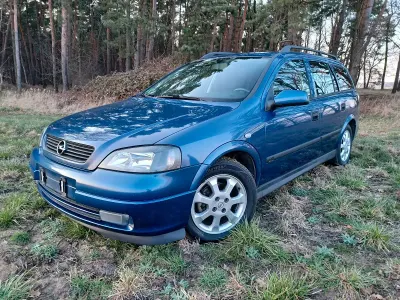 Gebraucht Opel Astra 101 PS (74 kW) 2002 Blau Kombi