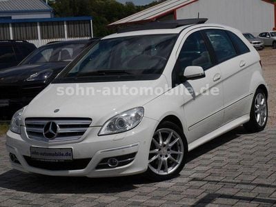 Gebraucht Mercedes B200 140 PS (102 kW) 2009 Weiß Van / Kleinbus