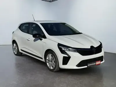 Usata Renault Clio V Evolution 91 CV (66 kW) 2024 Bianco Utilitaria