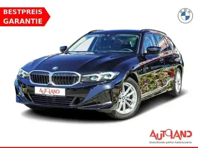 Gebraucht BMW 318 156 PS (114 kW) 2023 Schwarz uni Kombi