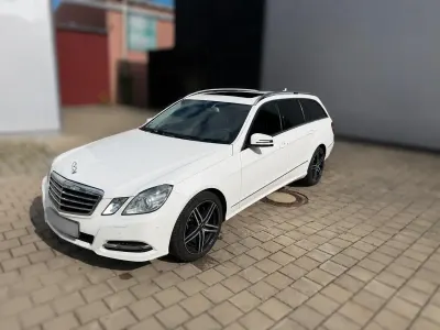Gebraucht Mercedes E350 Avantgarde 265 PS (194 kW) 2012 Weiß Kombi